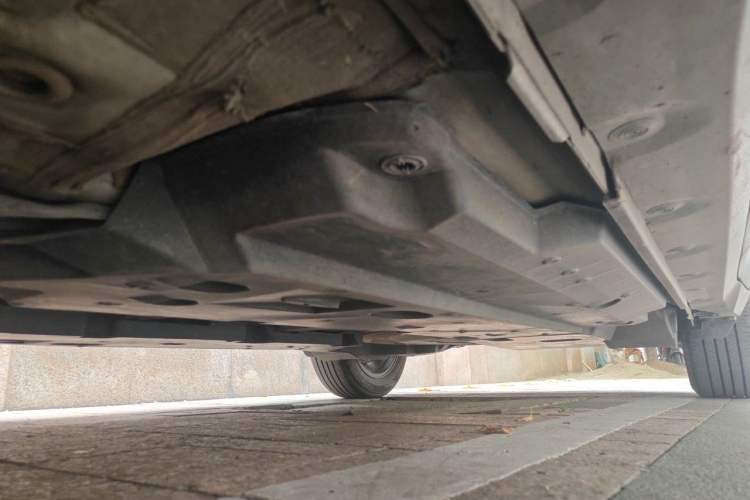 Used Toyota C-HR 2021 2.0L Luxury Edition Chassis Front Left