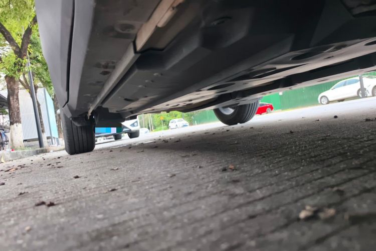 Used Toyota C-HR 2021 2.0L Luxury Edition Chassis Front Right