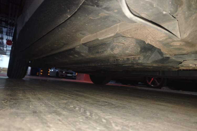 Used Toyota C-HR 2021 2.0L Luxury Edition Chassis Front Right