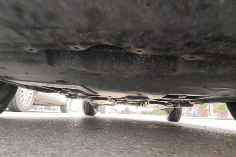 Used Toyota C-HR 2021 2.0L Luxury Edition Chassis Front