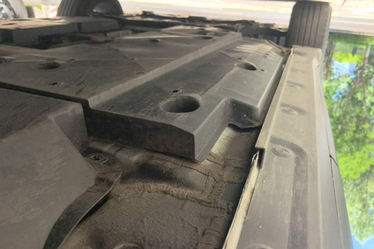 Used Toyota C-HR 2021 2.0L Luxury Edition Chassis Rear Left