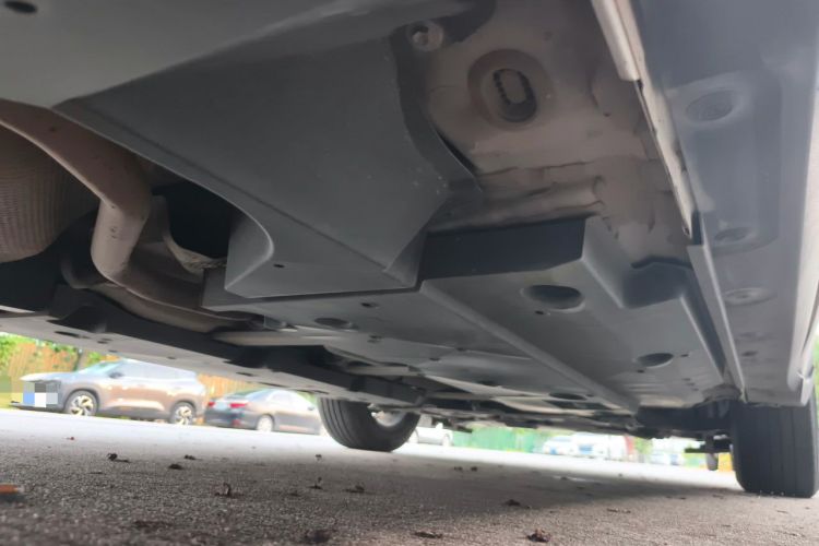 Used Toyota C-HR 2021 2.0L Luxury Edition Chassis Rear Right