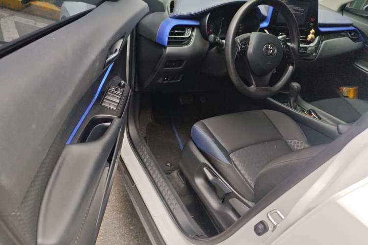 Used Toyota C-HR 2021 2.0L Comfort Edition Driver Seat