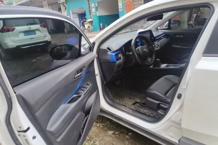 Used Toyota C-HR 2021 2.0L Comfort Edition Driver Seat