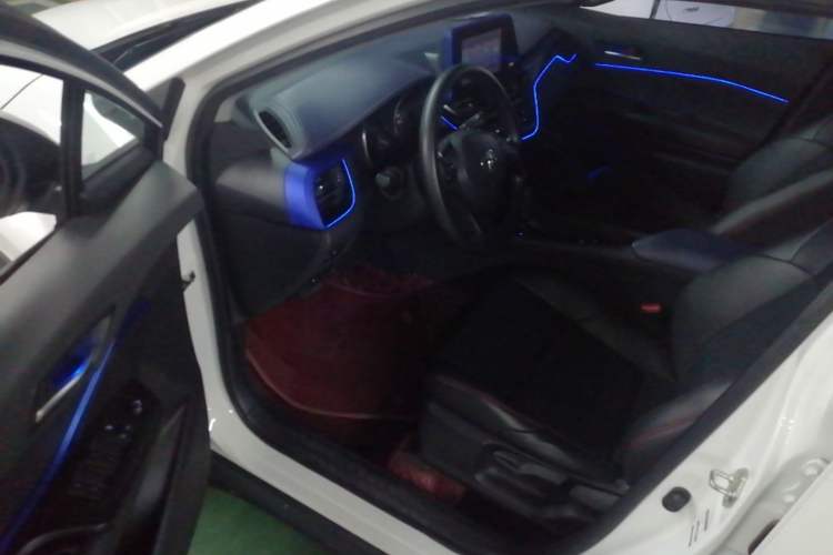 Used Toyota C-HR 2021 2.0L Comfort Edition Driver Seat