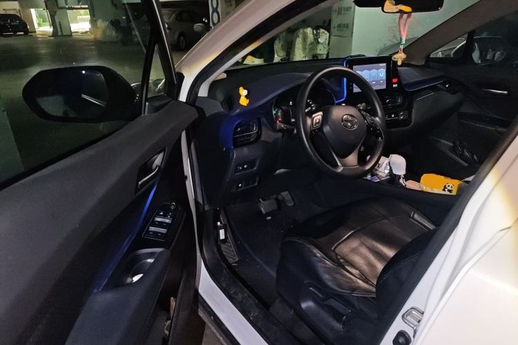Used Toyota C-HR 2021 2.0L Comfort Edition Driver Seat