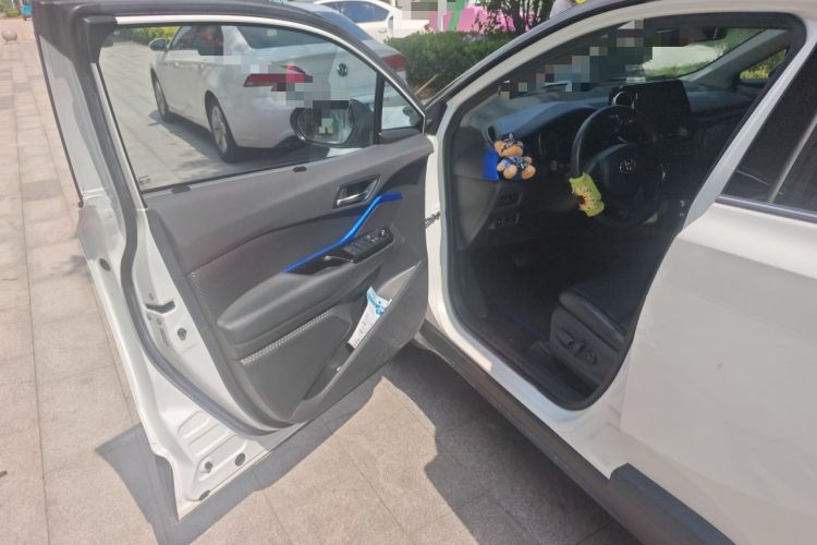 Used Toyota C-HR 2021 2.0L Luxury Edition Driver Seat