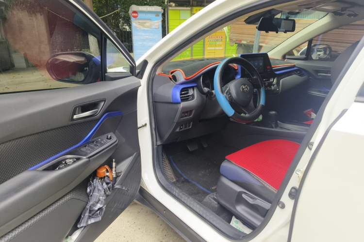 Used Toyota C-HR 2021 2.0L Comfort Edition Driver Seat