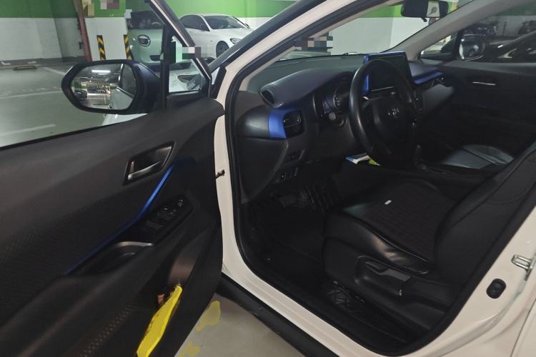 Used Toyota C-HR 2021 2.0L Comfort Edition Driver Seat
