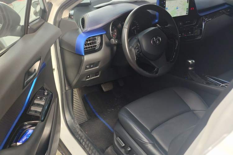 Used Toyota C-HR 2021 2.0L Luxury Edition Driver Seat