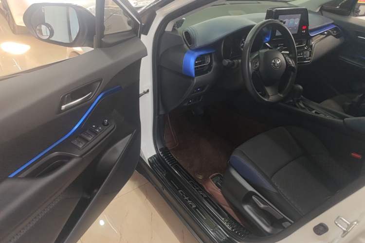 Used Toyota C-HR 2021 2.0L Comfort Edition Driver Seat