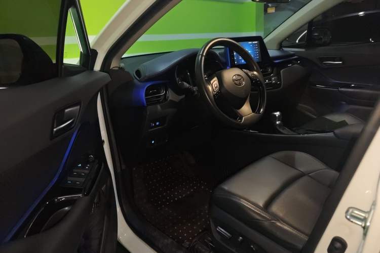 Used Toyota C-HR 2021 2.0L Comfort Edition Driver Seat