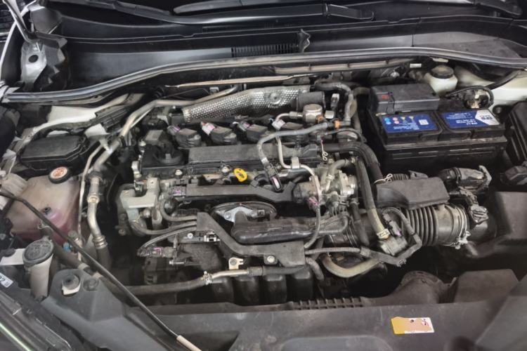 Used Toyota C-HR 2021 2.0L Luxury Edition Engine Bay