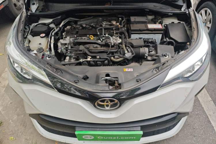 Used Toyota C-HR 2021 2.0L Comfort Edition Engine Bay