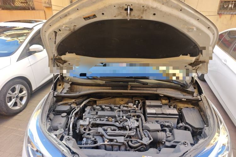 Used Toyota C-HR 2021 2.0L Luxury Edition Engine Bay