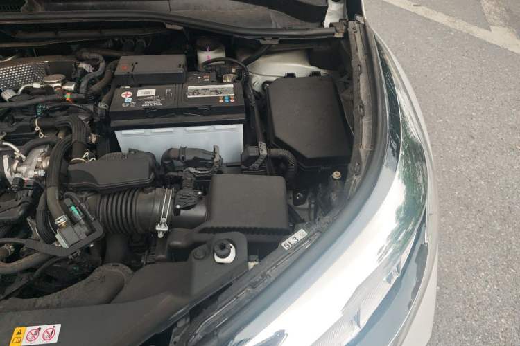 Used Toyota C-HR 2021 2.0L Comfort Edition Engine Bay Left