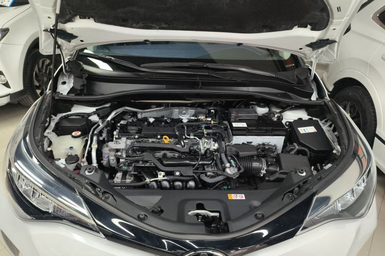 Used Toyota C-HR 2021 2.0L Comfort Edition Engine Bay