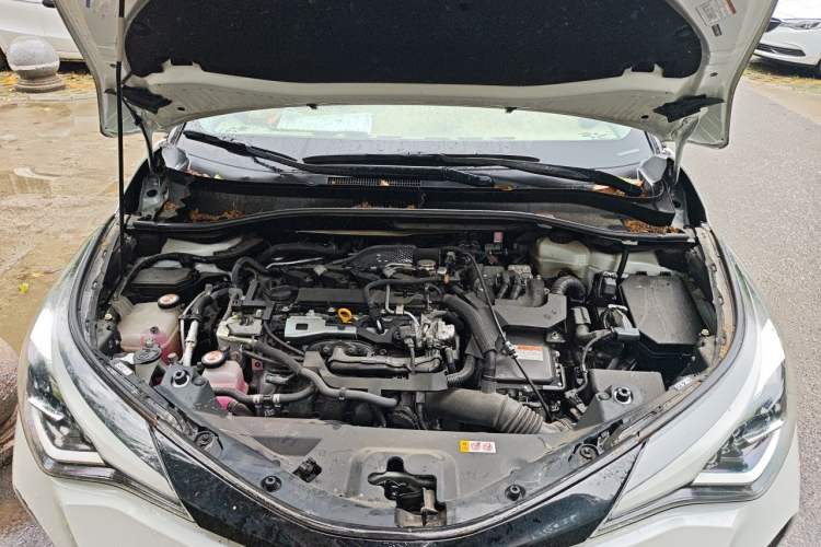 Used Toyota C-HR 2021 Dual-Motor 2.0L E-CVT Luxury Edition Engine Bay