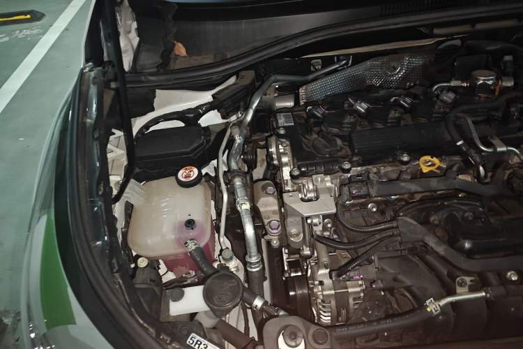 Used Toyota C-HR 2021 2.0L Comfort Edition Engine Bay Right