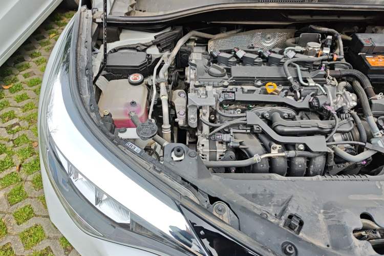 Used Toyota C-HR 2021 2.0L Comfort Edition Engine Bay Right