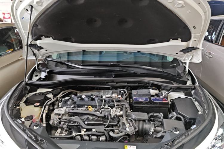 Used Toyota C-HR 2021 2.0L Luxury Edition Engine Bay