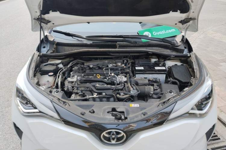 Used Toyota C-HR 2021 2.0L Luxury Edition Engine Bay