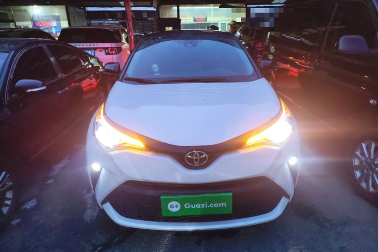 Used Toyota C-HR 2021 2.0L Luxury Edition Exterior 1