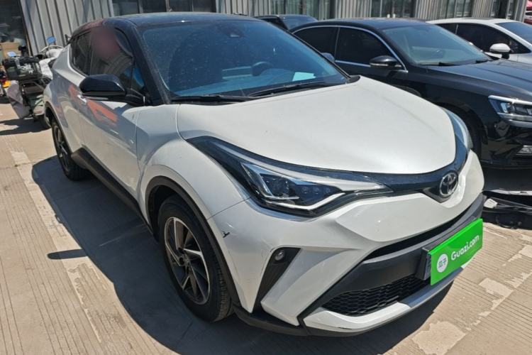 Used Toyota C-HR 2021 2.0L Luxury Edition Exterior 1