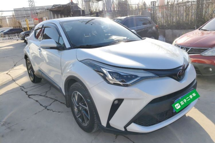 Used Toyota C-HR 2021 2.0L Luxury Edition Exterior 2