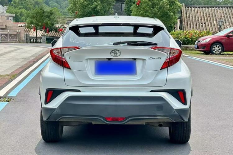 Used Toyota C-HR 2021 2.0L Comfort Edition Exterior 3