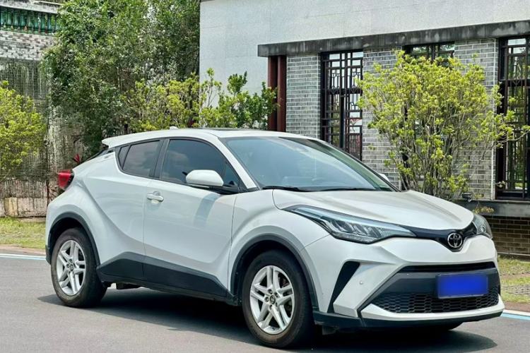 Used Toyota C-HR 2021 2.0L Comfort Edition Exterior 4