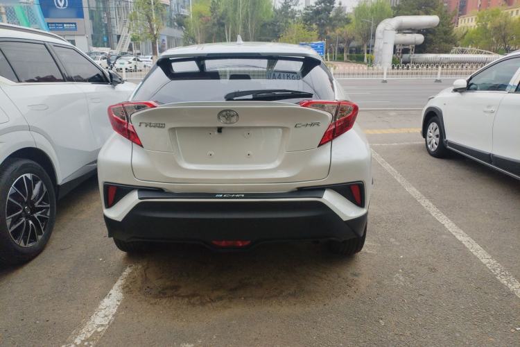 Used Toyota C-HR 2021 2.0L Comfort Edition Exterior 4