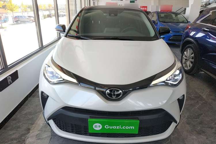 Used Toyota C-HR 2021 2.0L Luxury Edition Front