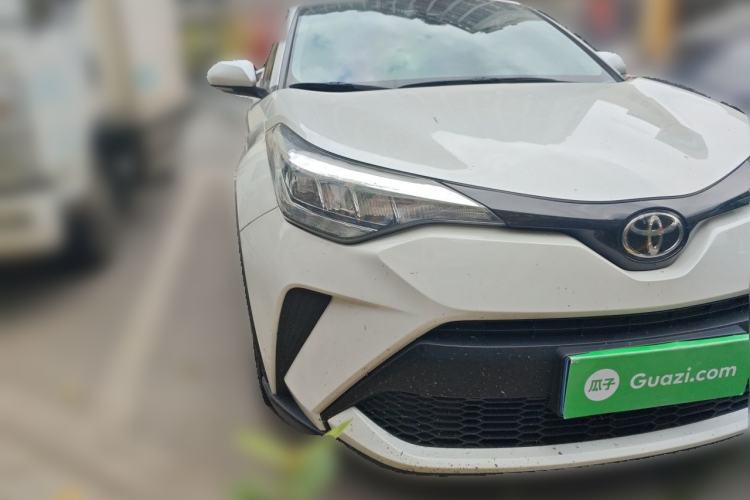 Used Toyota C-HR 2021 2.0L Comfort Edition Front Right 45 Deg