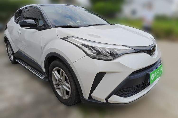 Used Toyota C-HR 2021 2.0L Comfort Edition Front Right 45 Deg