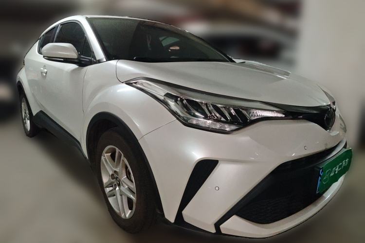 Used Toyota C-HR 2021 2.0L Comfort Edition Front Right 45 Deg