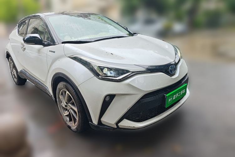 Used Toyota C-HR 2021 Dual-Motor 2.0L E-CVT Luxury Edition Front Right 45 Deg