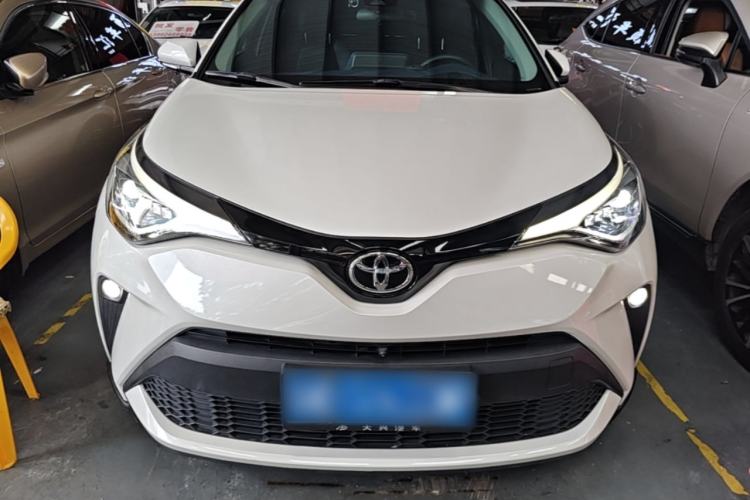 Used Toyota C-HR 2021 2.0L Luxury Edition Front