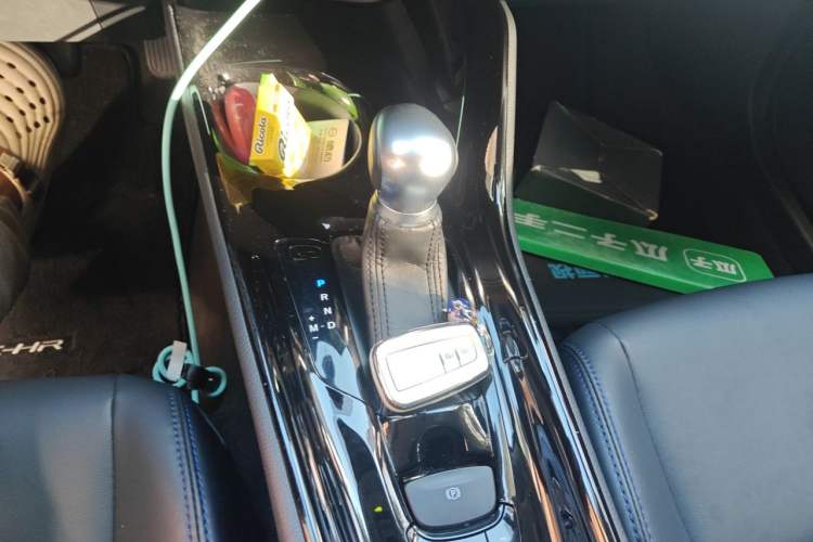 Used Toyota C-HR 2021 2.0L Luxury Edition Gear Lever