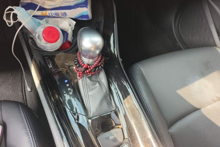 Used Toyota C-HR 2021 2.0L Luxury Edition Gear Lever