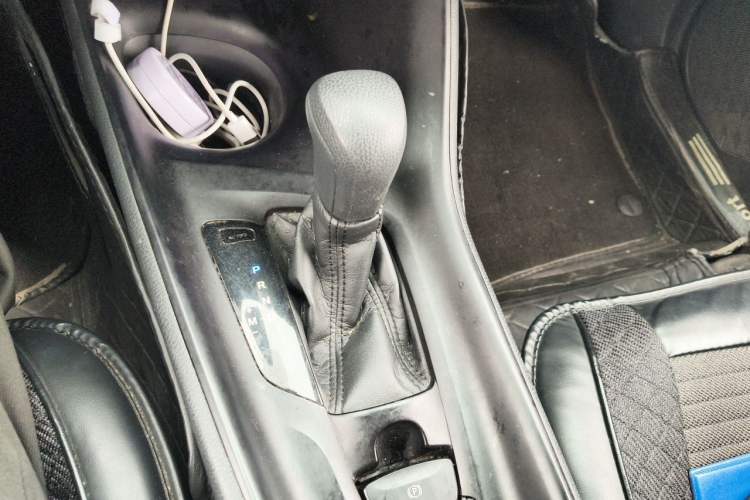 Used Toyota C-HR 2021 2.0L Comfort Edition Gear Lever