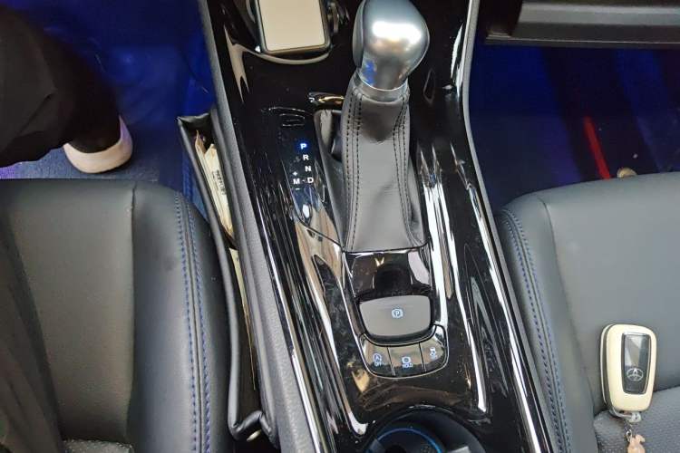 Used Toyota C-HR 2021 2.0L Luxury Edition Gear Lever