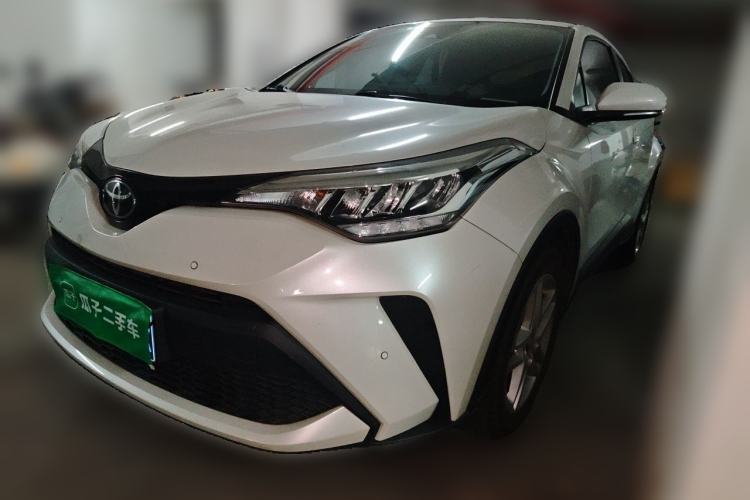 Used Toyota C-HR 2021 2.0L Comfort Edition Guazi used car, China used car export, Used car for sale, Used  cars, Cheapest cars for sale