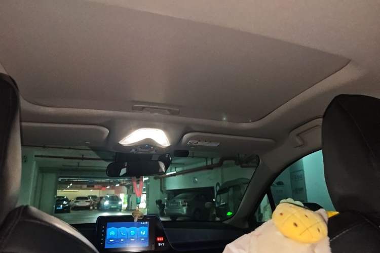 Used Toyota C-HR 2021 2.0L Comfort Edition Headliner