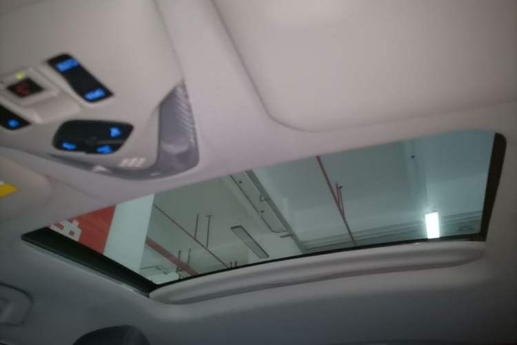 Used Toyota C-HR 2021 2.0L Luxury Edition Headliner
