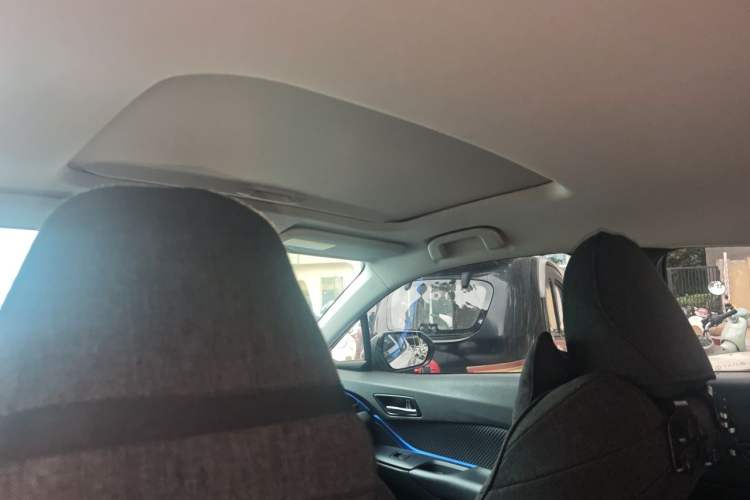 Used Toyota C-HR 2021 2.0L Comfort Edition Headliner
