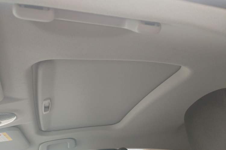 Used Toyota C-HR 2021 2.0L Comfort Edition Headliner