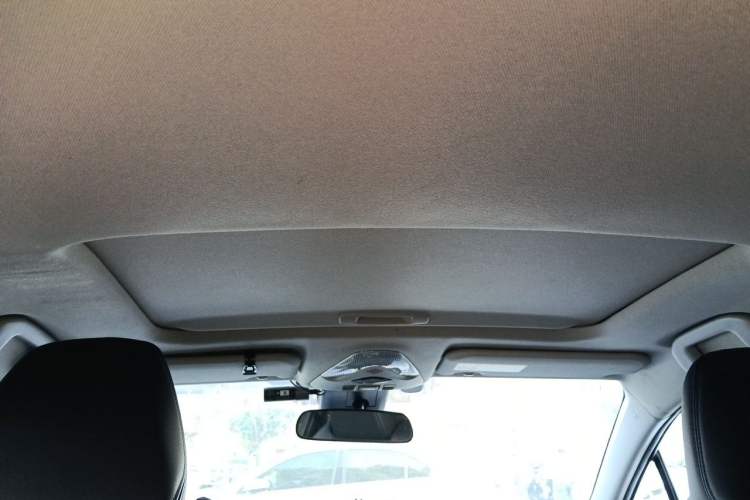 Used Toyota C-HR 2021 2.0L Luxury Edition Headliner