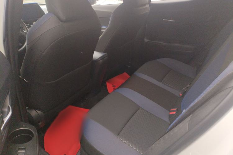 Used Toyota C-HR 2021 2.0L Comfort Edition Interior 3