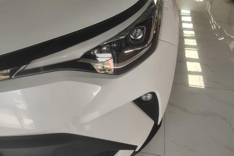 Used Toyota C-HR 2021 2.0L Luxury Edition Left Front Headlight